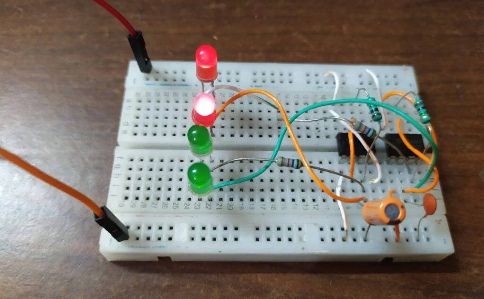 Flashing LED using IC 555