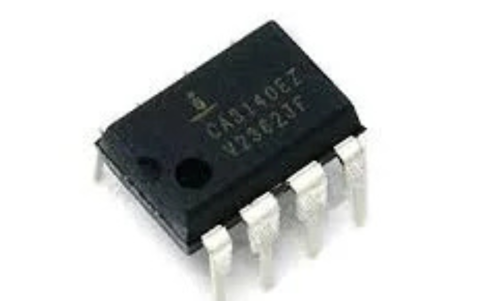 IC CA3140 High-Slew Rate Operational Amplifier
