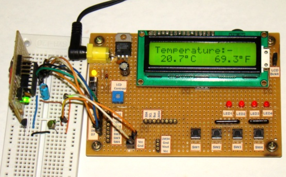 Temperature Indicator using LM35 and IC741
